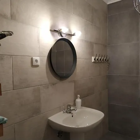 Lovers - Centre Iii Apartment